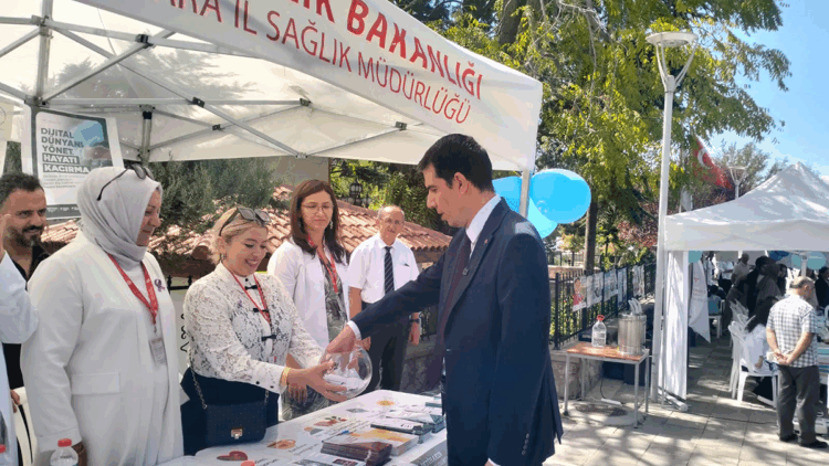 Ankara'da 'Sağlık Sokağı' kuruldu