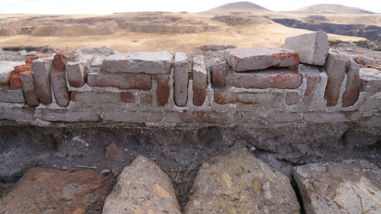 Ani Ören Yeri'nde yeni bir Selçuklu kümbeti bulundu