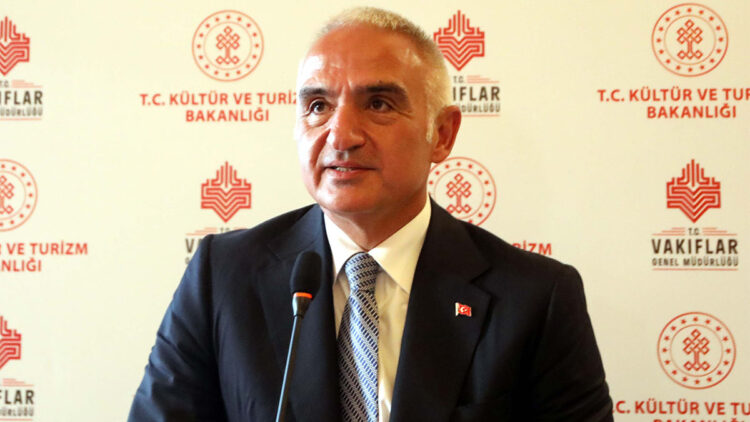 Yerin altında bulunan tarihi yapılara önem veriyoruz