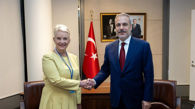 Bakan Fidan, BM Dünya Gıda Programı İcra Direktörü ile görüştü