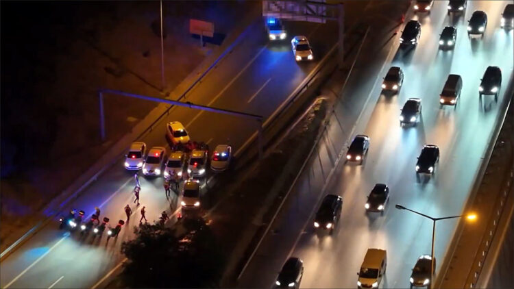 Trafik güvenliğini tehlikeye düşüren 17 motosiklet sürücüsü yakalandı