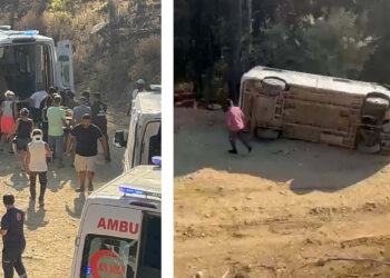 Balıkesir'de tur minibüsü şarampole devrildi