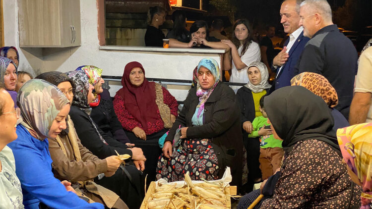 Mısır İmecesi'nde toplanan mısırlar soyuldu