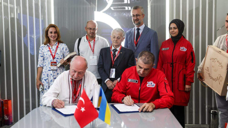 BAYKAR ve Junior Academy of Sciences of Ukraine arasında bilim ortaklığı