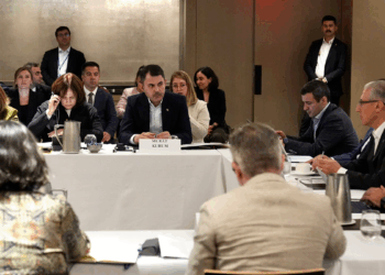 Bakan Kurum, New York’ta üçlü toplantı düzenledi