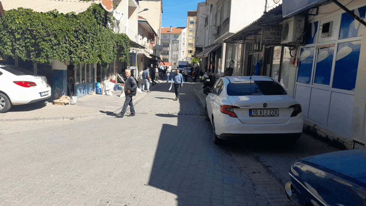 Balıkesir'de 4.5 büyüklüğünde deprem oldu