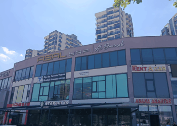 Belediye başkanının inşaat firmasının ofisine silahlı saldırı