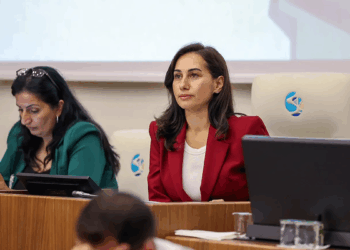 Beykoz Belediye Başkanvekili Özlem Vural Gürzel, Ak Parti'ye katıldı
