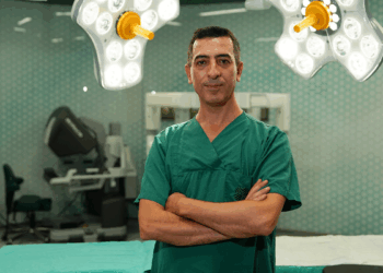 Böbrek tümörlerinde robotik cerrahi konforlu tedavi sağlıyor
