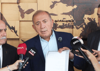 Bu üçlü çok güçlü, bu üçlü ile uğraşamazsınız