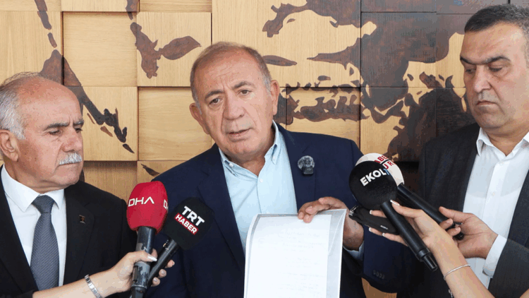 Bu üçlü çok güçlü, bu üçlü ile uğraşamazsınız