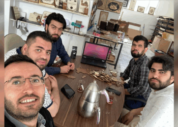 Burs paralarıyla kurdukları işletmeden 20 ülkeye ihracat yapıyorlar