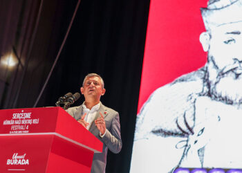 Bizler bu yoldan dönmeyeceğiz