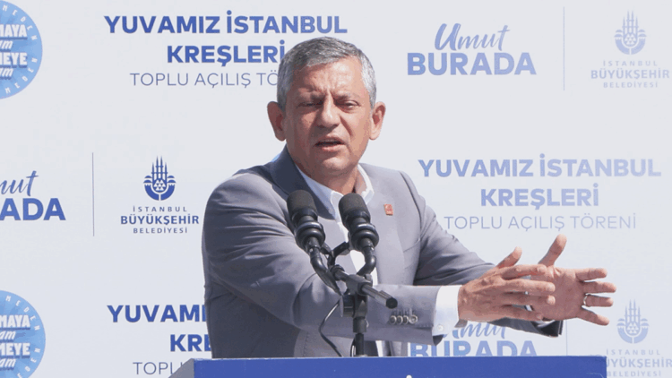 CHP'lilerin seçtiği seçilmiş İl Başkanı Özgür Çelik'tir