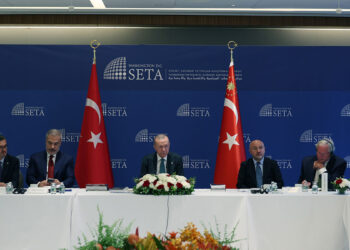 Cumhurbaşkanı Erdoğan ABD'li düşünce kuruluşu temsilcileriyle bir araya geldi