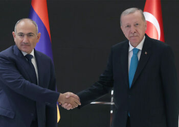 Erdoğan Paşinyan'ı kabul etti; Türkiye-Ermenistan ilişkileri ele alındı