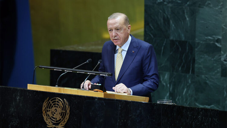 Cumhurbaşkanı Erdoğan'ın BM'deki konuşmasında mikrofonu neden kapatıldı?