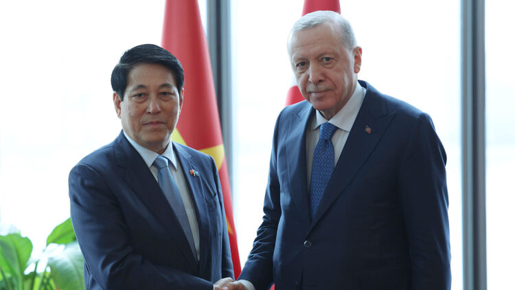 Cumhurbaşkanı Erdoğan, Vietnam Devlet Başkanı ile görüştü