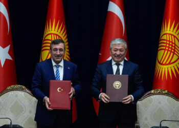 Türkiye-Kırgızistan ticaret hacmi 5 milyar dolara ulaşacak