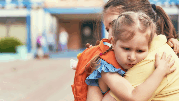 Çocuklarda okul kaygısı: Ne zaman normaldir, ne naman profesyonel destek gerekir?