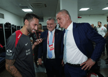 Cumhurbaşkanı Erdoğan’dan A Milli Futbol Takımı'na tebrik telefonu