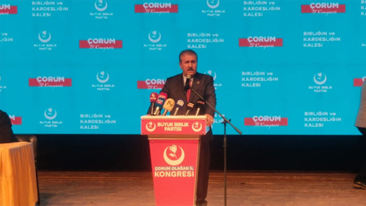 Sadece Türkiye'deki PKK değil, Suriye'dekiler de silah bırakacak