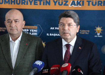 Darbe anayasasının değişmesi lazım