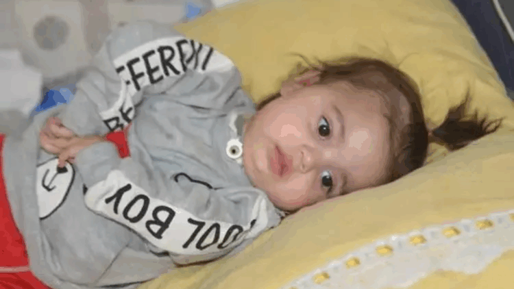 Depremzede SMA'lı Elif, yaşam mücadelesini kaybetti