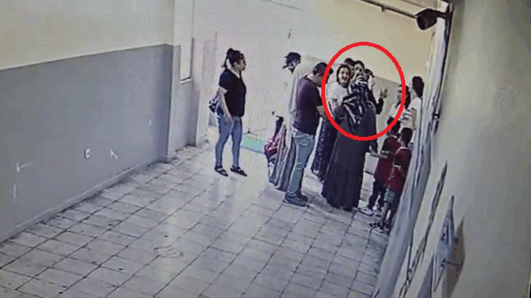 Diyarbakır'da kadın öğretmene okulda saldırı; olay kamerada
