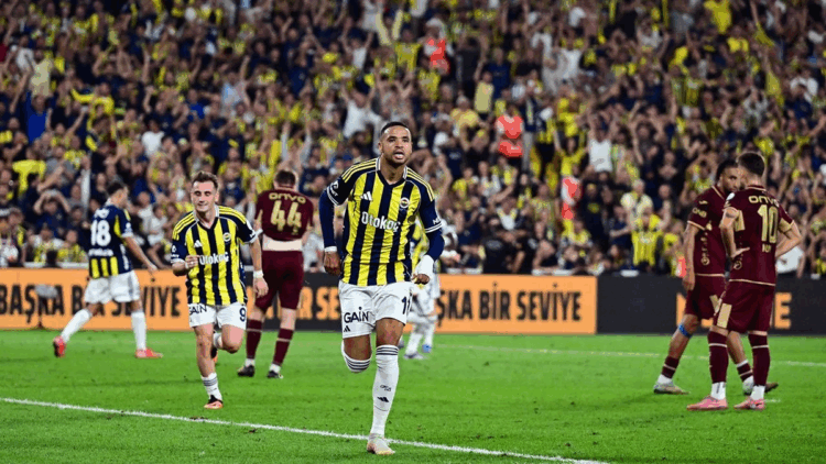 Domenico Tedesco yönetimindeki Fenerbahçe, Trabzonspor’u tek golle geçti