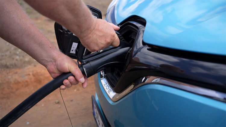 Ev ve iş yerlerine kurulan şarj istasyonlarında mühendis desteği şart