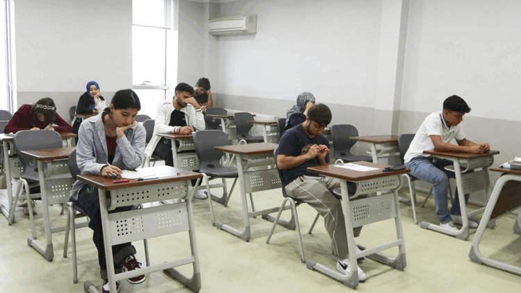 Esenyurt Belediyesi'nden bin 500 öğrenciye kurs imkanı