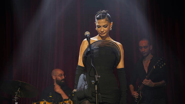 Eşref Rüya'da görkemli lansman gecesi