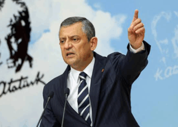 Evimizi ablukaya almak haneye tecavüzdür, derhal çekilin