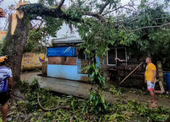 Filipinler'de muson yağmurları 26 can aldı