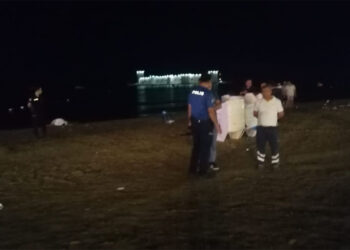 Gece denize giren Erol Türkdoğan boğuldu