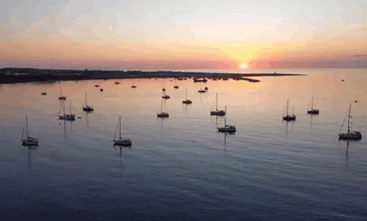 Gazze'ye hareket eden Küresel Sumud Filosu'na dron takibi