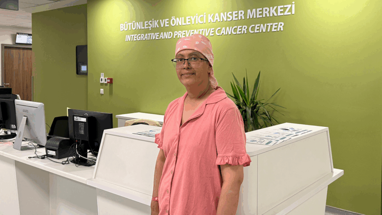 Genetik test ve erken teşhisle kanseri yendi