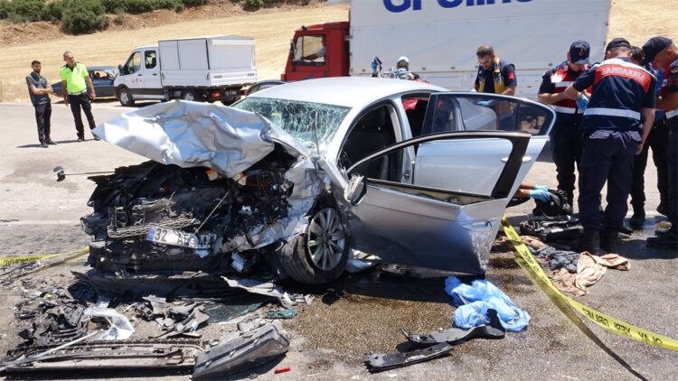 Hızlı ve alkollü sürücü kazaları arttı