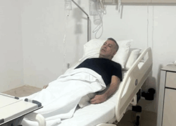 Haluk Levent hastaneye kaldırıldı