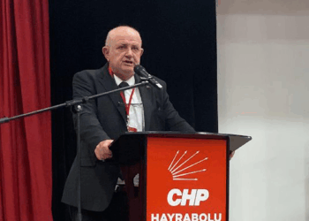 Hayrabolu Belediye Başkanı Tuncer Başoğlu, CHP'den istifa etti