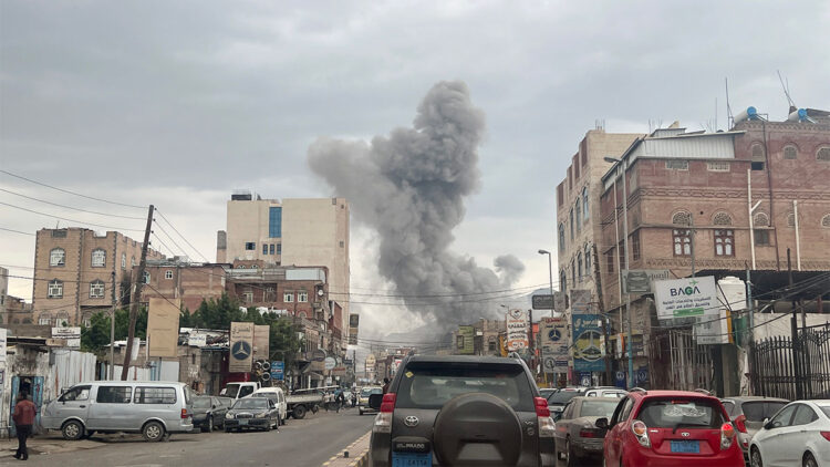 İsrail'in Yemen'e düzenlediği saldırılarda 35 kişi yaşamını yitirdi