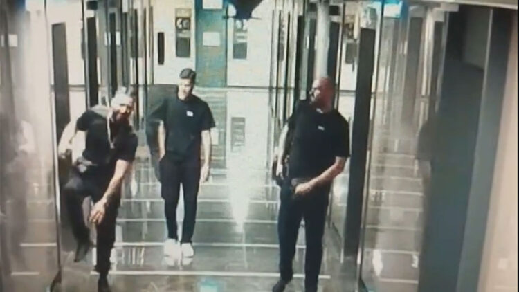 Sarıyer'de rezidansa gitar kılıfında kalaşnikof sokan şüphelilere operasyon