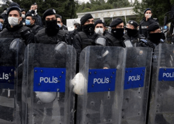 İstanbul'un 6 ilçesinde toplantı ve gösteri yürüyüşler yasaklandı
