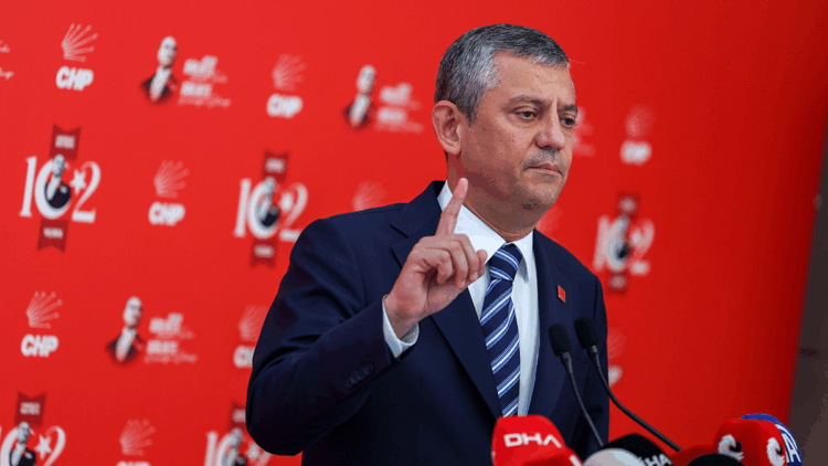 İsterse CHP'ye kayyım atasınlar, biz yolumuzda yürüyeceğiz