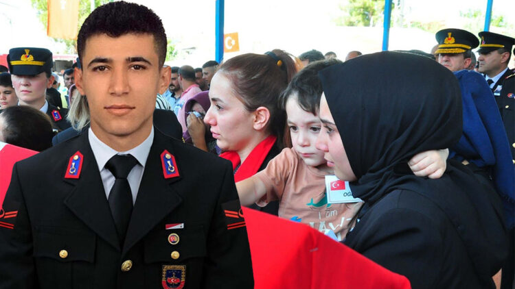 Kaza şehidi Uzman Çavuş Yücel Yeşil toprağa verildi