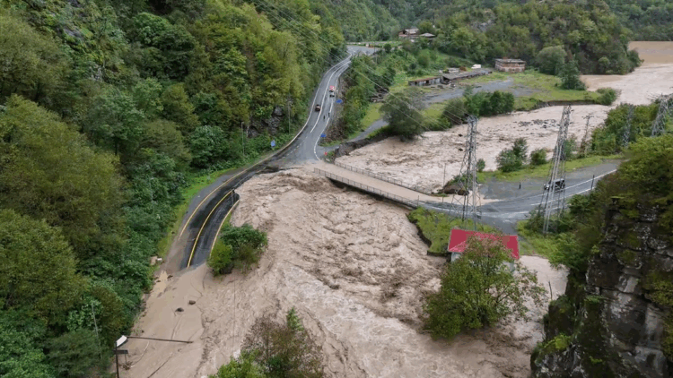 Karadeniz'de sellerin artmasında ‘iklim krizi’ etkisi