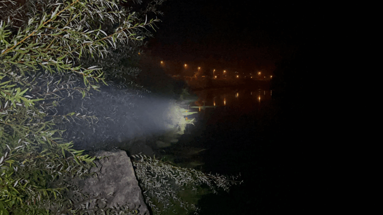 Kayıp 3 çocuk annesinin nehir kıyısında ayakkabı ve telefonu bulundu