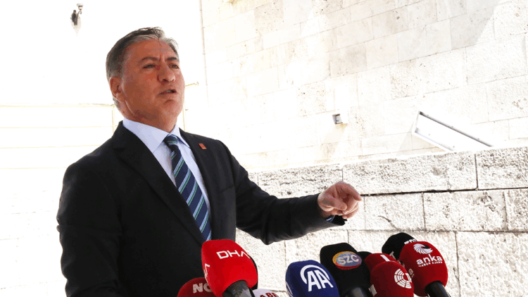 Komisyon giderek anlamsızlaşmaktadır