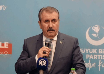Komisyondan bir heyetin İmralı ile görüşmesini doğru bulmuyoruz